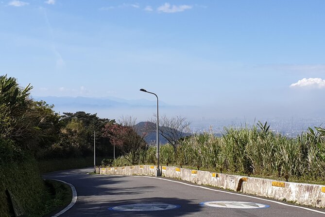 4 Hour Cycling in Taipei - Meeting Point and Duration