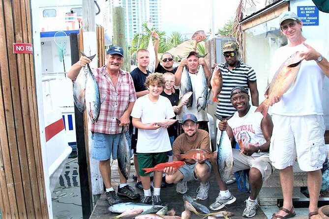 4-Hour Day or Night-Time Reef Bottom Fishing Charter in Fort Lauderdale - Overview of the Experience