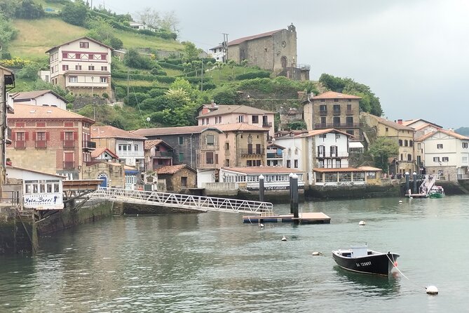 4 Hours Private Boat Rental for Max 6 Pax in San Sebastián - Meeting and Pickup
