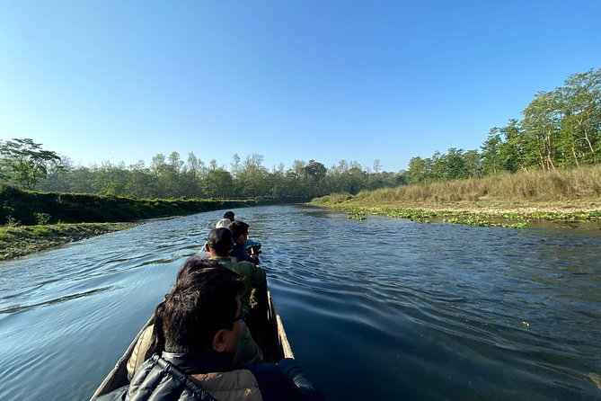 45 Minutes Canoeing at Rapti River in Chitwan National Park - Inclusions