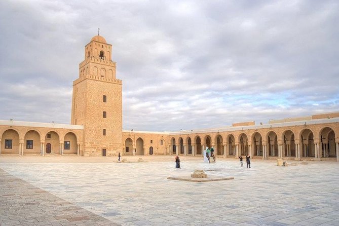 5 Days Highlights of Tunisia From Tunis - Day 3: Discovering the Great Mosque of Kairouan