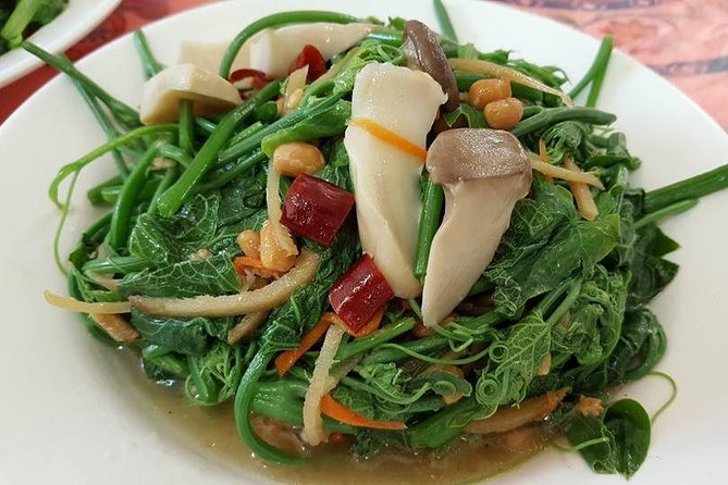 5-Hour Vegetarian Private Tour - Visit Yangmingshan and Taste Veggie Cuisine - Tour Details