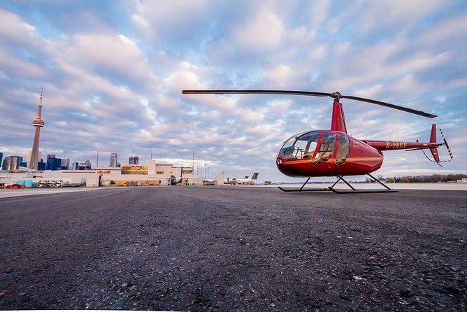 7-Minute Helicopter Tour Over Toronto - Flight Experience