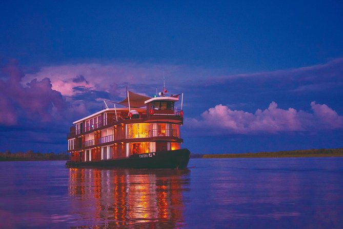 8 Day Amazon River Luxury Cruise From Iquitos on the Zafiro - Operated by VIPAC Travel