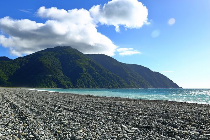 9 Hour Northeast Coast Bay View Tour in Yilan - Transportation