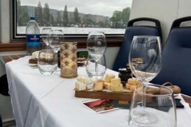 90-Minute Cheese and Wine Cruise in Amsterdam Canals - Highlights of the Amsterdam Canals