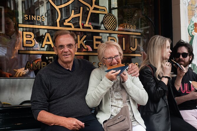 A 3-Hour Private Guided Tour Through Amsterdam With a Local - Itinerary and Activities