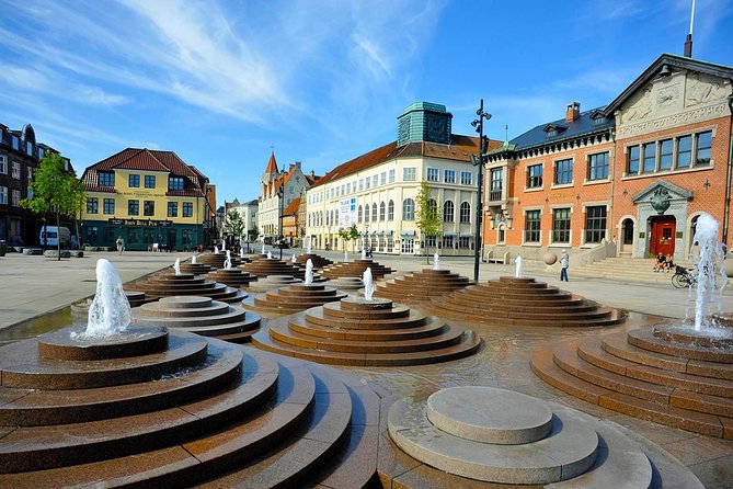 Aalborg Private Transfer From Aalborg City Centre to Aalborg Airport - Pickup and Drop-off