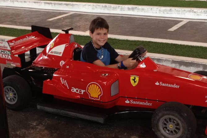 Abu Dhabi With Ferrari Private Tour (Outdoor Activities ) - Group Size and Pricing