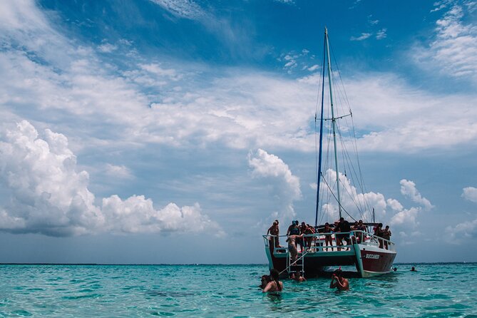 Acquarius Stingray City and Snorkel Tours - Traveler Photos and Reviews