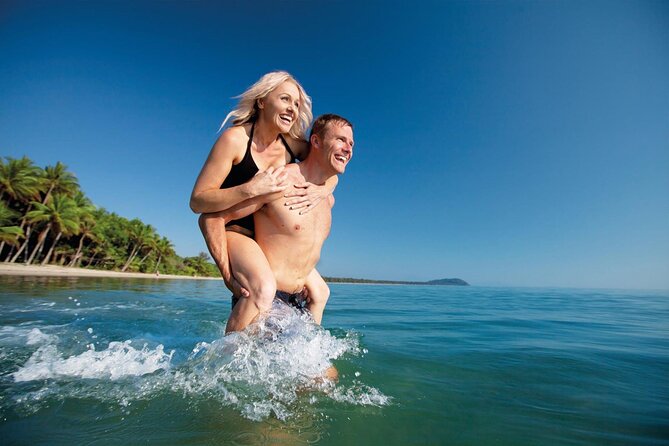 AIRPORT TRANSFER To/From Cairns AIRPORT and Port Douglas (Oneway) - Meeting and Pickup Details for a Hassle-Free Experience