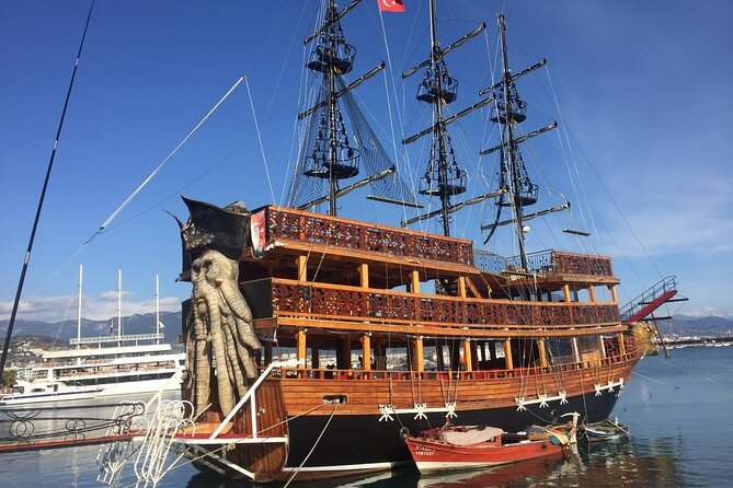 Alanya: Luxury Pirate Boat Tour With Foam Party - Traveler Experiences