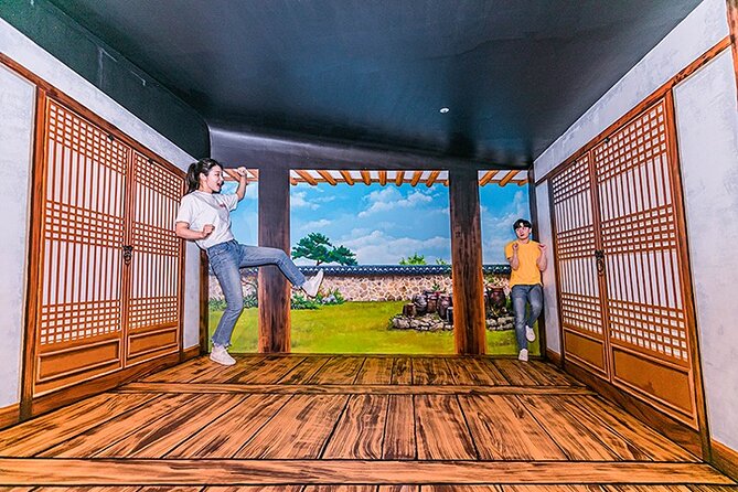 Alive Museum Discount Ticket at Insa-dong(내국인불가) - Booking and Flexibility