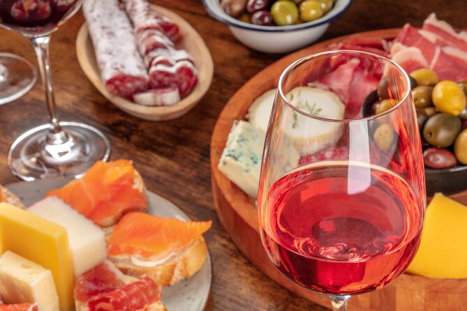 All-Inclusive Food and History Tour With Local Food Guide - Food and Menu