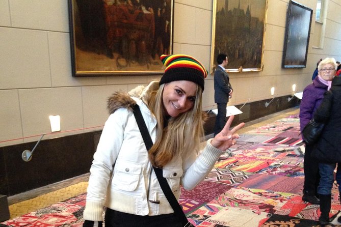 Amsterdam Coffee Shop and Food Tasting Walking Tour - Reviews and Feedback
