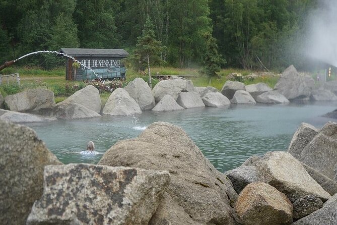 Angel Rocks Hike and Chena Hot-Springs Soak Guided Tour - Cancellation and Weather Policy