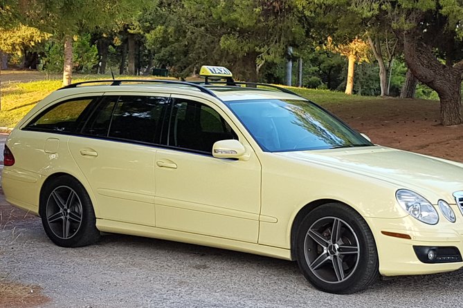 Athens to Lavrio Private Transfer by Mercedes E Class Wagon - Mercedes E Class Wagon Features and Comfort