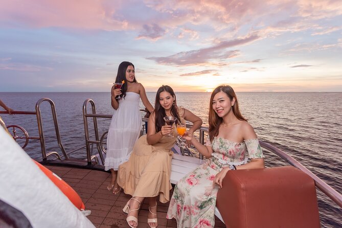 Baliblue Sunset Yacht Party Cruise With Music and Dancer - Inclusions and Amenities Provided on the Cruise