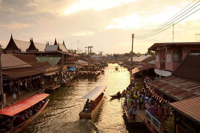 Bangkok Day Tour (Damnoen Saduak Floating/Railway Markets) - Market Exploration