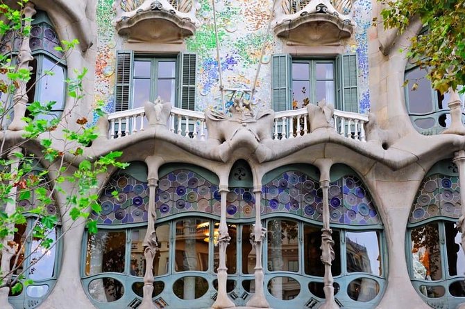 Barcelona Shore Excursion - Selecting Date and Travelers