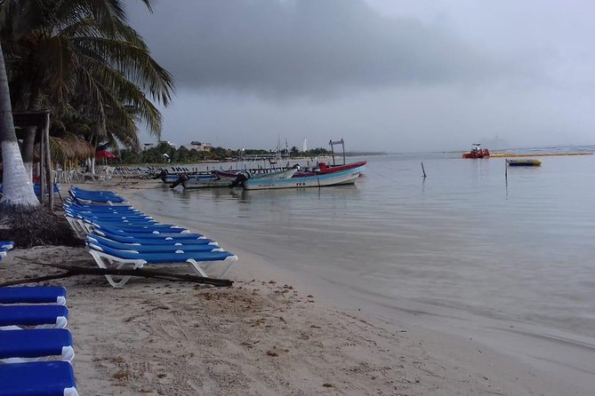 BEACH DAY in LOS ARRECIFES Restaurant-Open Bar and Lunch. - Sample Menu