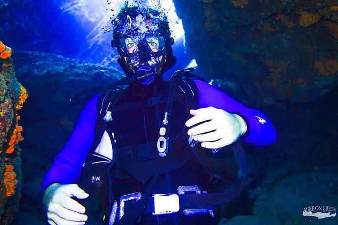 Beginner Diving Experience in Ligaria Bay - Meeting and Pickup
