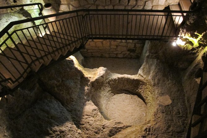 Best Orvieto Private Tour With Duomo and Underground - Exploring the Orvieto Duomo