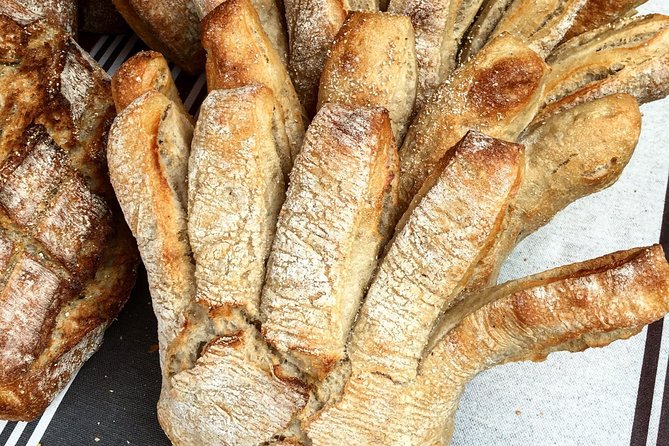 Biarritz Small-Group Guided Basque Food Tour With Lunch - Guided Visits and Tastings