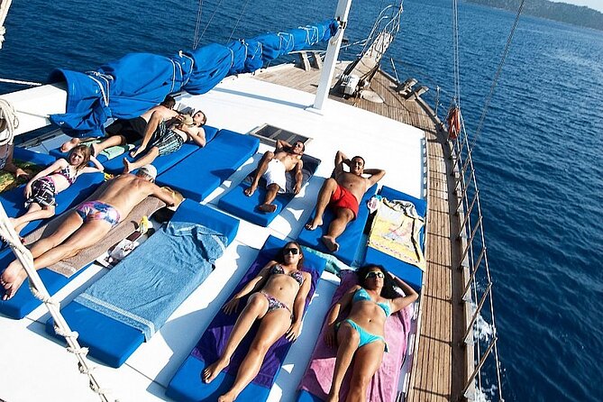Bodrum Private Gulet Cruise With a Mediterranean Lunch - Customer Support