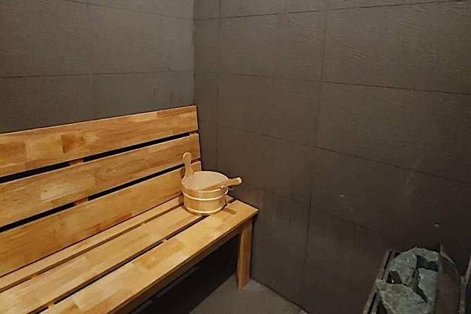 Body Massage With Sauna - Meeting and Pickup