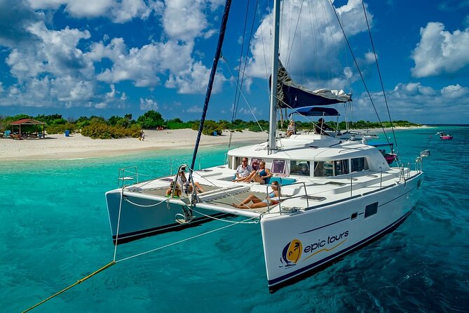 Brunch & Snorkel Catamaran Tour - The Sum Up