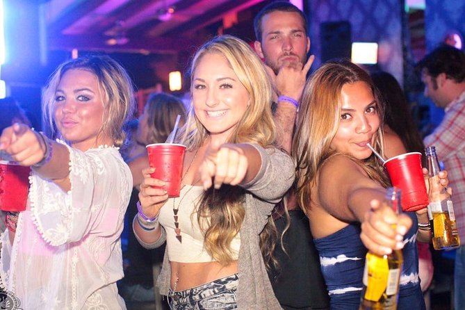 Cabo Bar Crawl - The BEST Bar and Clubs in Cabo - The Hottest Nightclubs in Cabo