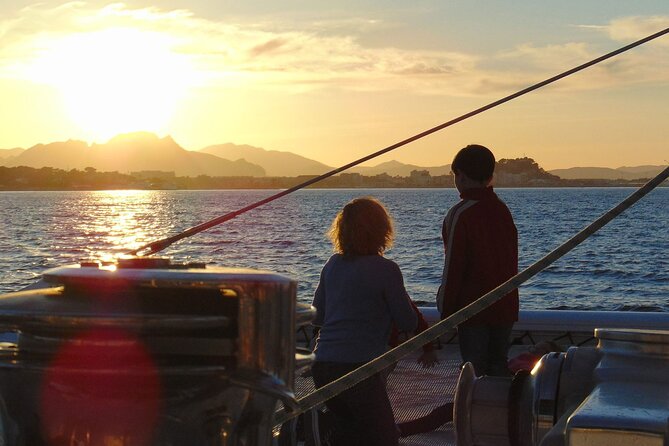 Calpe Sunset Cruise and Dinner at the Port - Inclusions