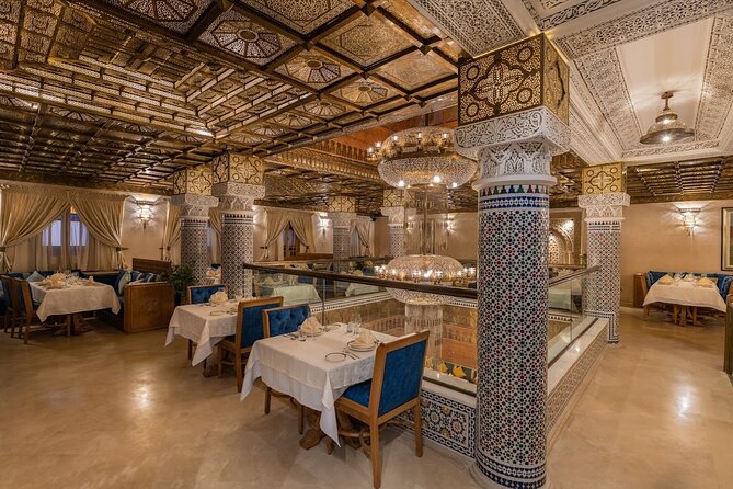Casablanca City Night Tour and Traditional Moroccan Dinner - Traditional Moroccan Dinner Experience