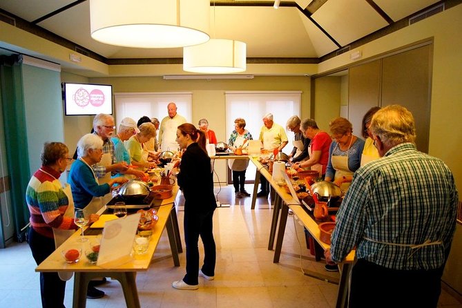 Cataplana for All: From Market to the Table - Exploring the Local Market