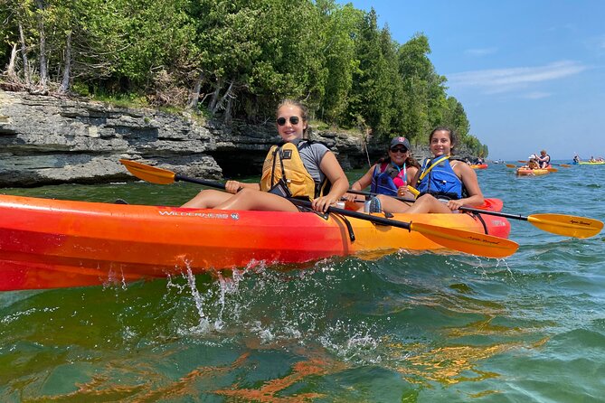 Cave Point Kayak Tour - Tour Inclusions
