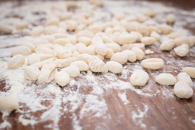 Cesarine: Private Pasta Class at Locals Home in Messina - Experience Overview