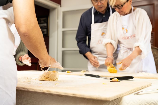Cesarine: Small Group Tortellini Class at Locals Home in Bologna - End Point and Location