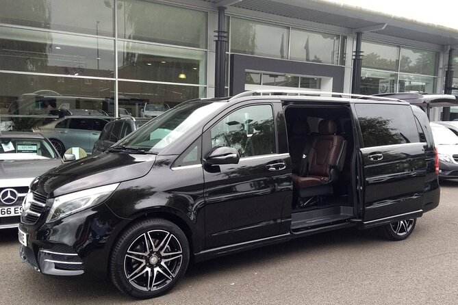 Chauffeur Limo Transfer Services From Heathrow Airport to London - Duration and Convenience
