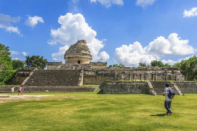 Chichen Itza Tour With Cenote Food and Transfer From Cancun - Traveler Tips