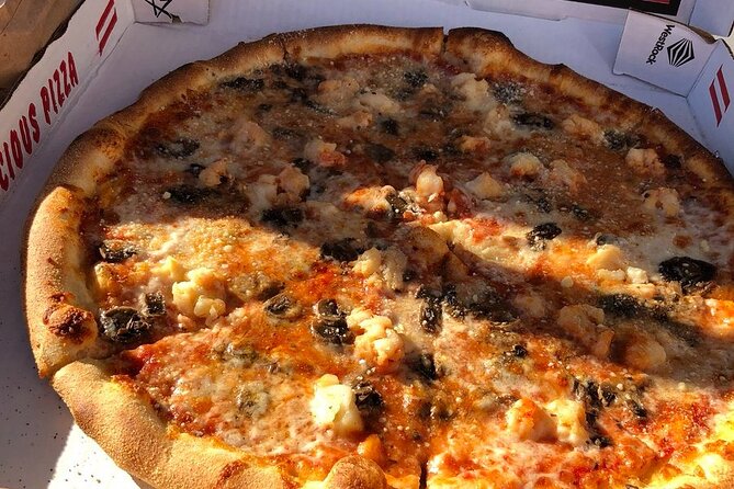Christmas Cove and Pizza Pi Happy Hour Sail Tour - Meeting and Pickup