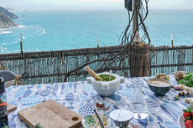 Cinque Terre: Pesto Cooking Class With Sea View in Riomaggiore - Dive Into the History of Pesto From La Spezia
