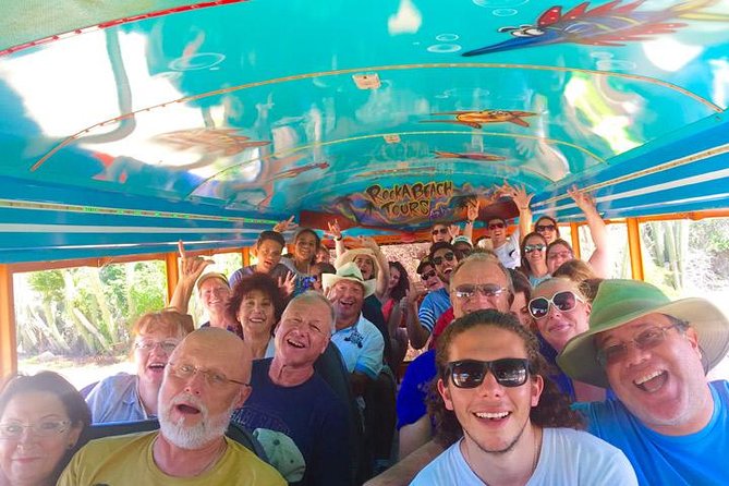 Colorful Beach Bus Sightseeing Tour of Aruba - Positive Reviews of Tour Guides