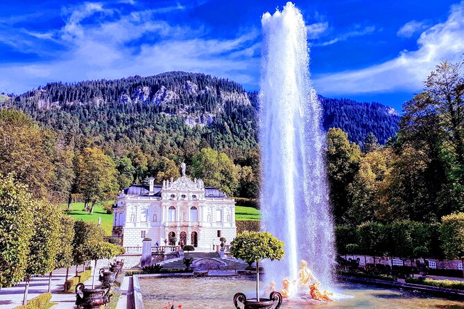 Comfort Minivan & Profess. and FRiENDLY Guide: CUSTOMiZED TOURS From Garmisch-P. - Hassle-free Pickup and Meeting