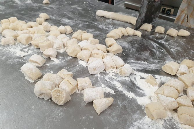 Cooking Class and Market Tour in Civitavecchia - Chef-led Workshop and Cooking Experience