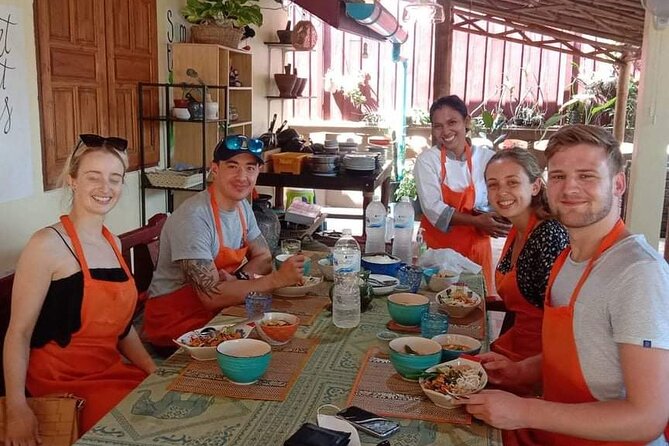 Cooking Class in Ko Samui for Small Group - Sample Local Cuisine and Learn