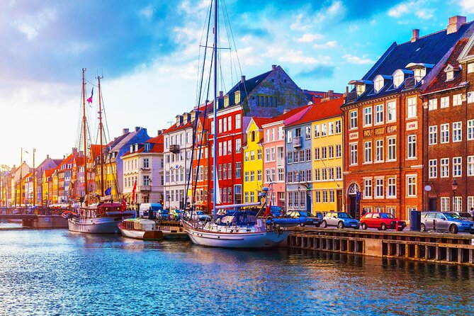 Copenhagen Canal Boat Cruise and City, Nyhavn Walking Tour - Date and Traveler Details