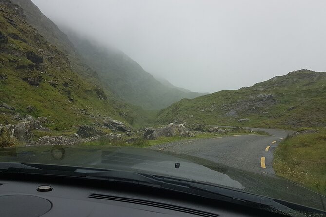Cork City to Shannon Airport Private Chauffeur Transfer . - Luxury Vehicles for a Comfortable Journey