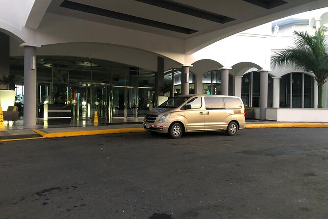 Costa Rica Private Airport Transfer - Overview of Service
