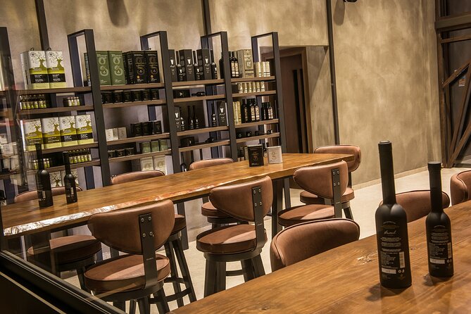 Cretan Olive Oil Tasting and Food Pairing in Agia Varvara - Food Pairing Options
